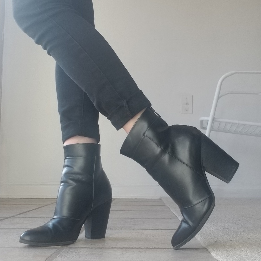 A+ by Aldo black vinyl ankle booties